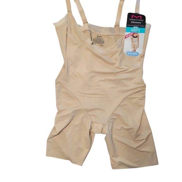 NWT Maidenform Flexees Sculpting Singlet - XL.        Y96 - Picture 1 of 6